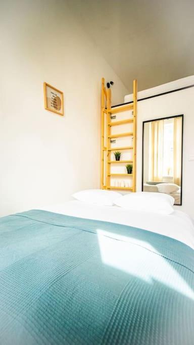 Stylish Apartment In Варшава Экстерьер фото